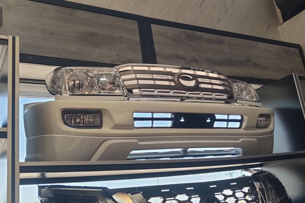 Body  Bumper Toyota Land Cruiser