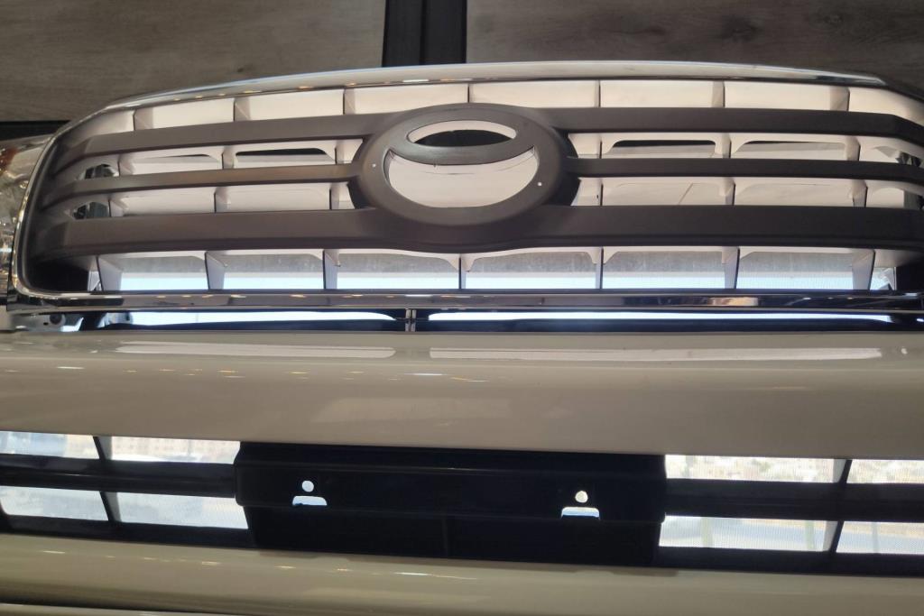 Body  Grilles Toyota Land Cruiser