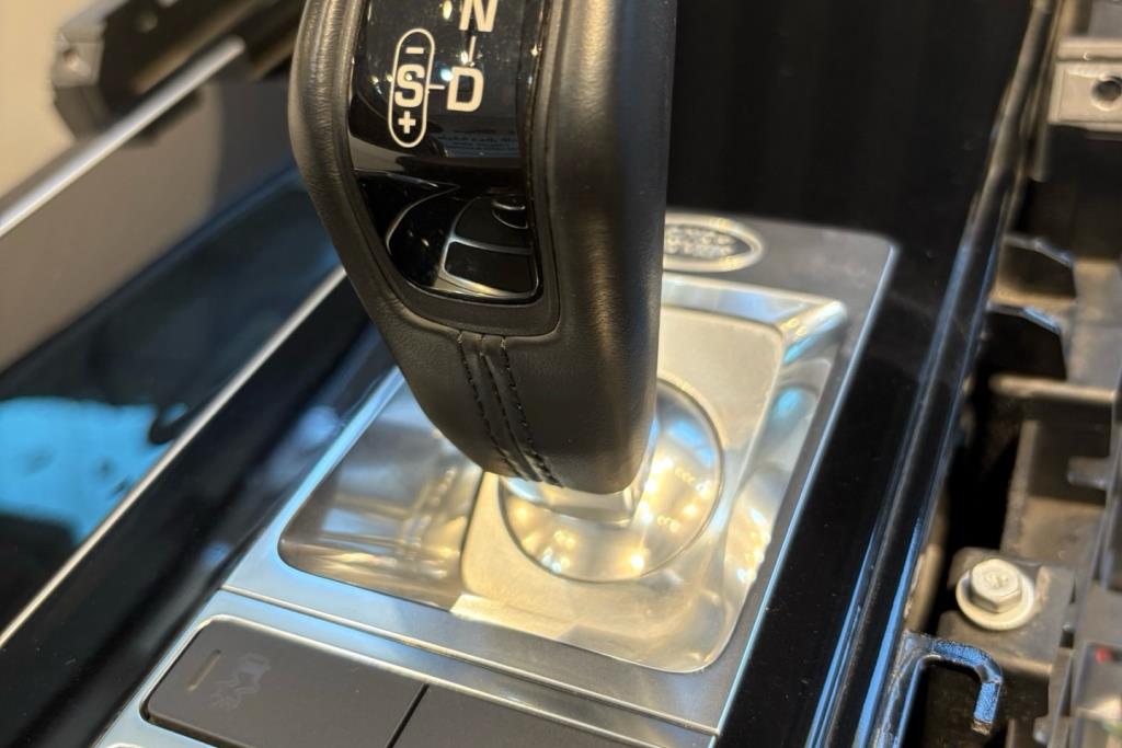 Cabin  Control buttons Land Rover Range Rover Sport
