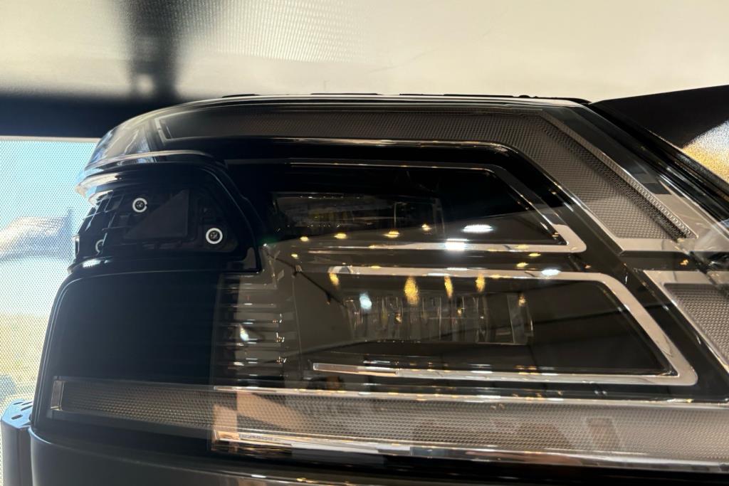 Lights Front light Nissan Patrol
