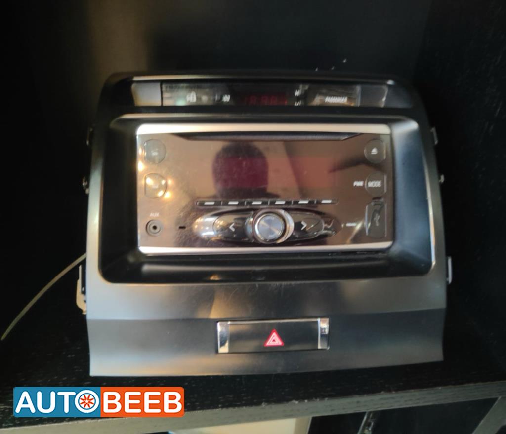 Electronics MP3 Player Toyota Land Cruiser