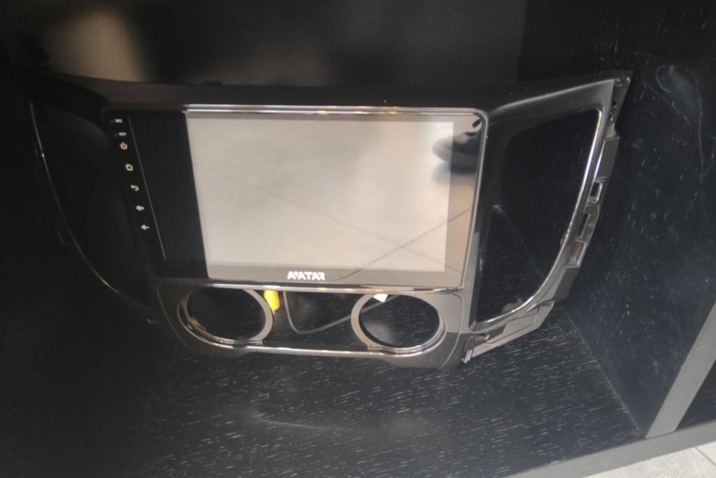 Electronics DVD Player Mitsubishi L200