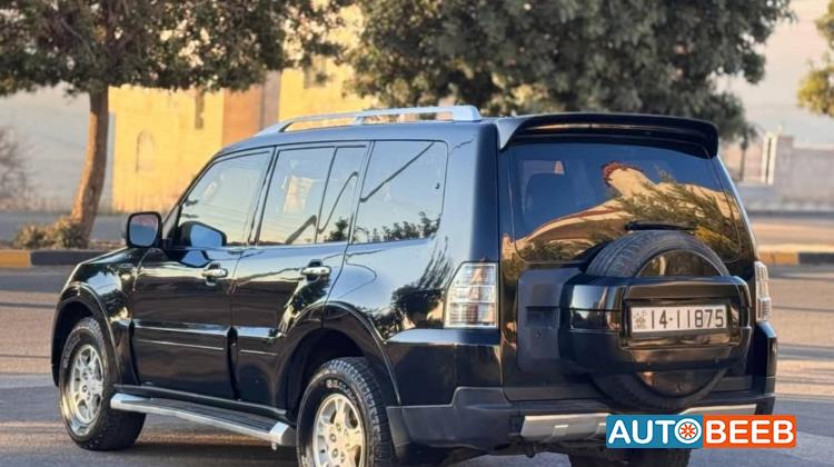 Mitsubishi Pajero 2008