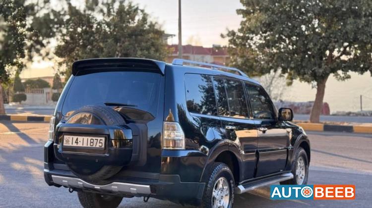 Mitsubishi Pajero 2008