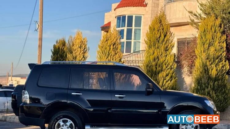 Mitsubishi Pajero 2008