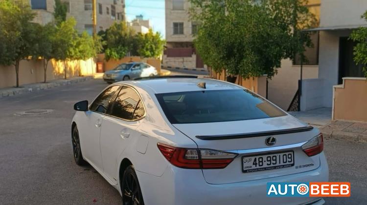 Lexus ES300 2016