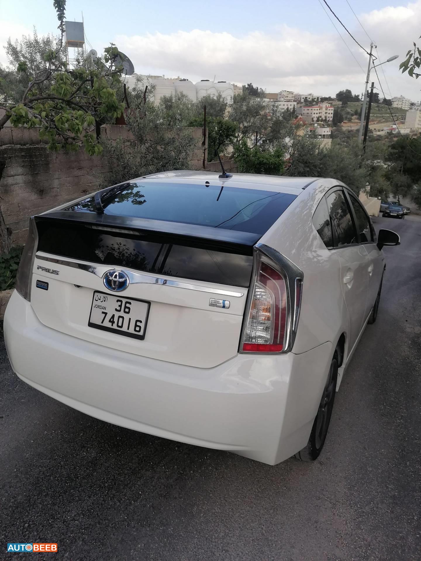 Toyota Prius 2015