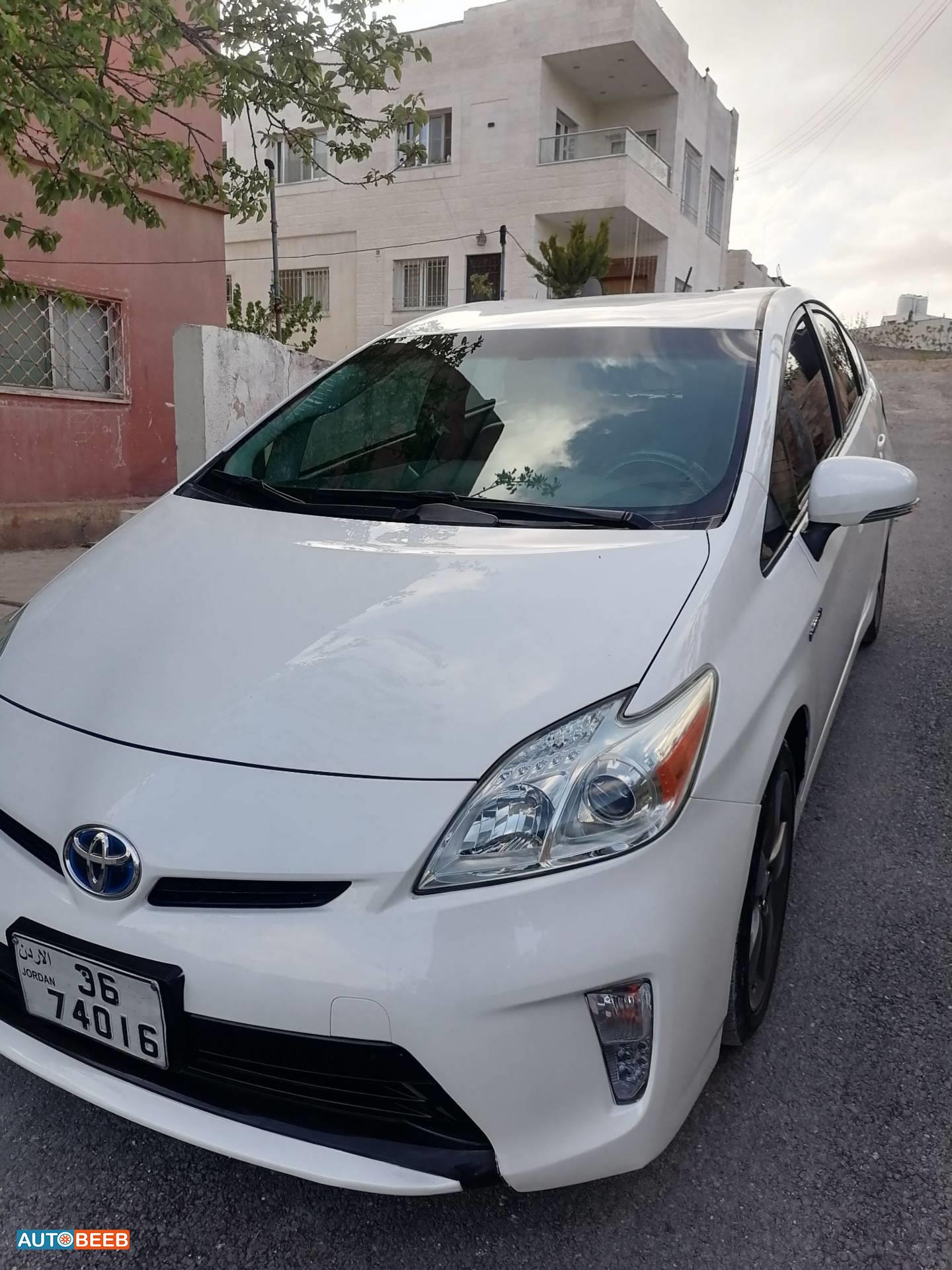 Toyota Prius 2015