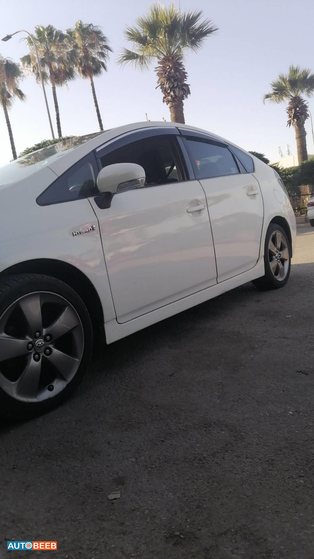 Toyota Prius 2015