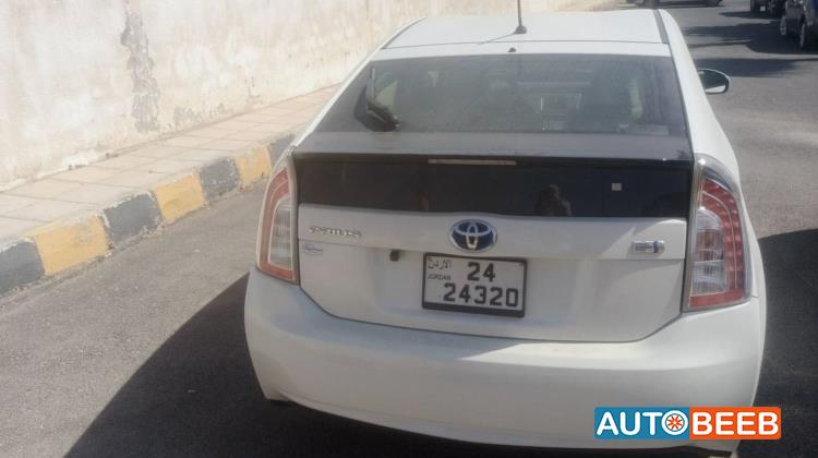 Toyota Prius 2014