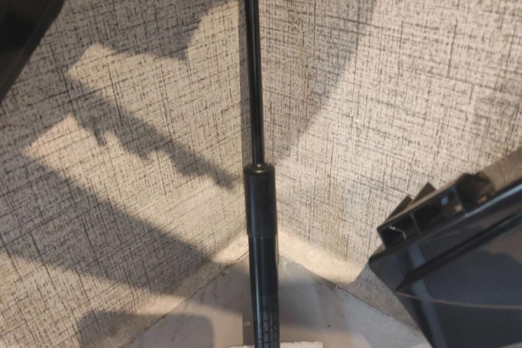Body  Other Tesla 3