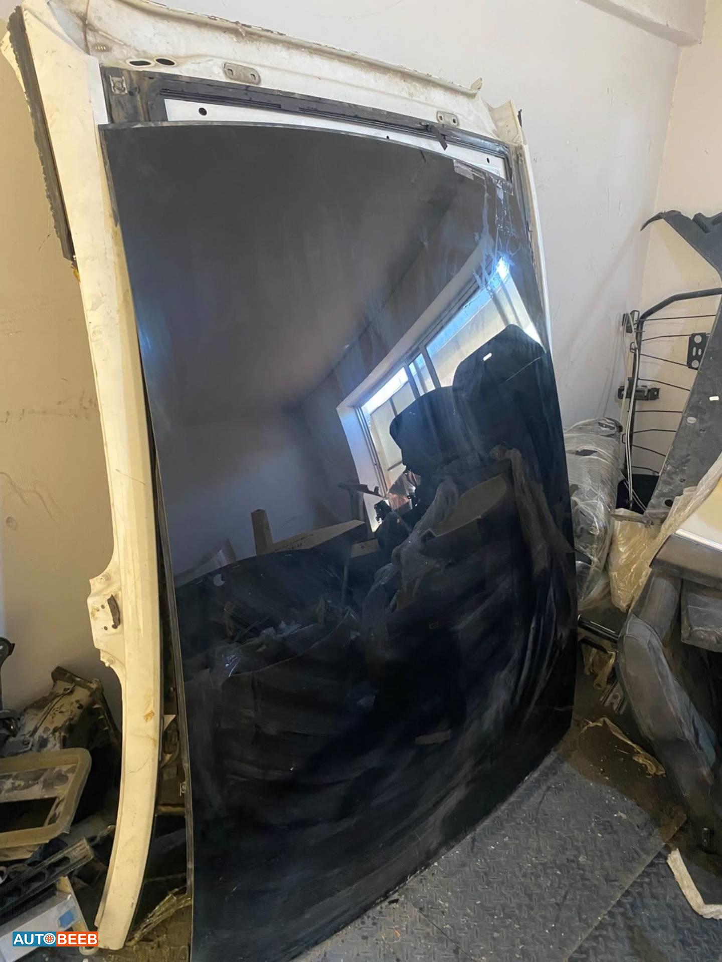 Body  Sunroof Tesla Y