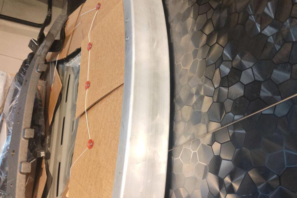 Body  Other Tesla 3