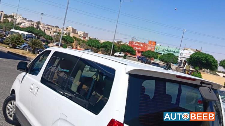 ميني فان هيونداي 2017