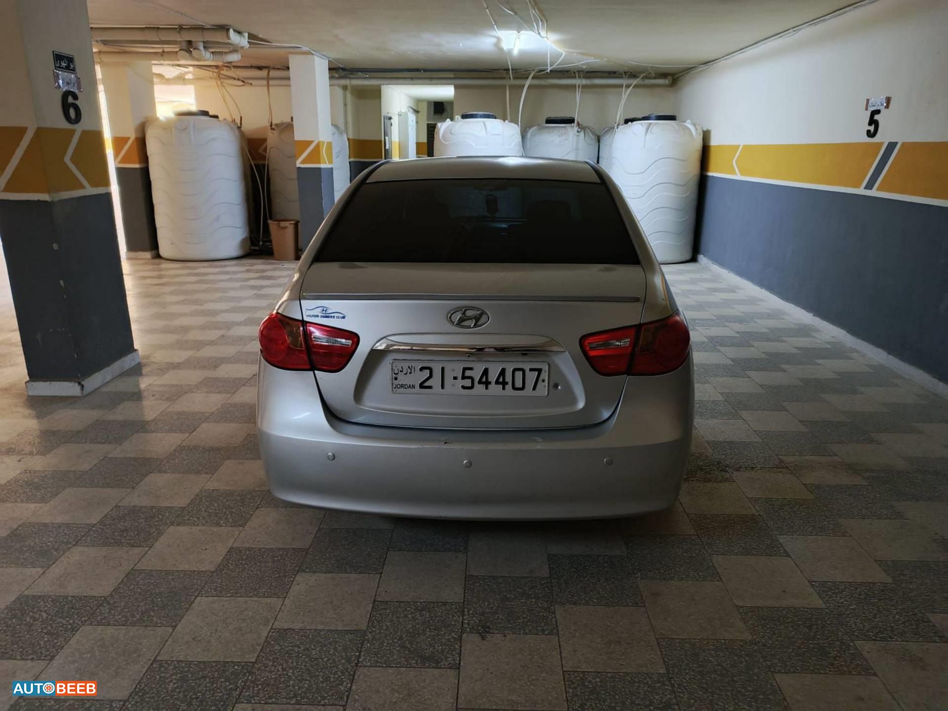 Hyundai Avante 2010