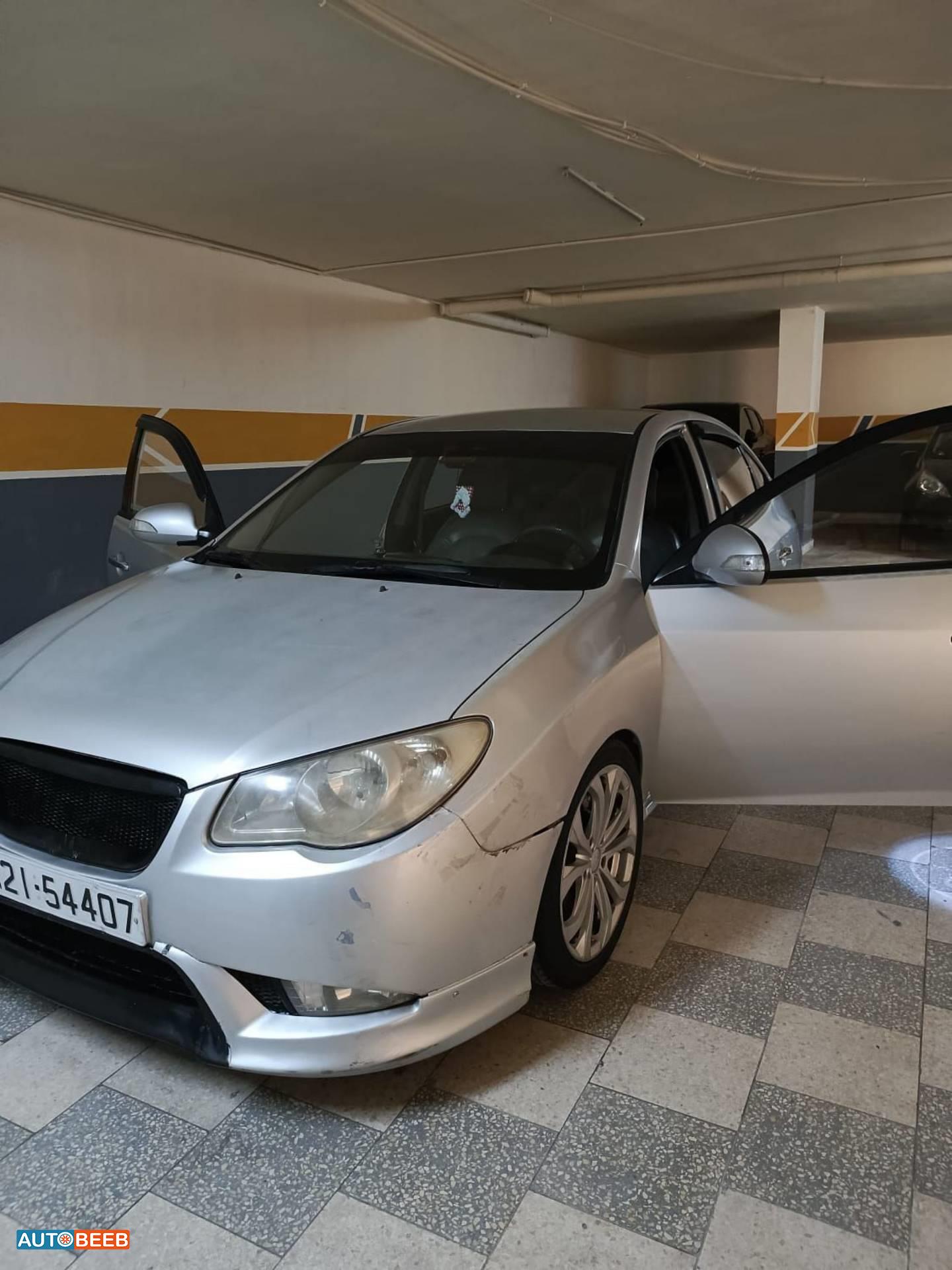Hyundai Avante 2010