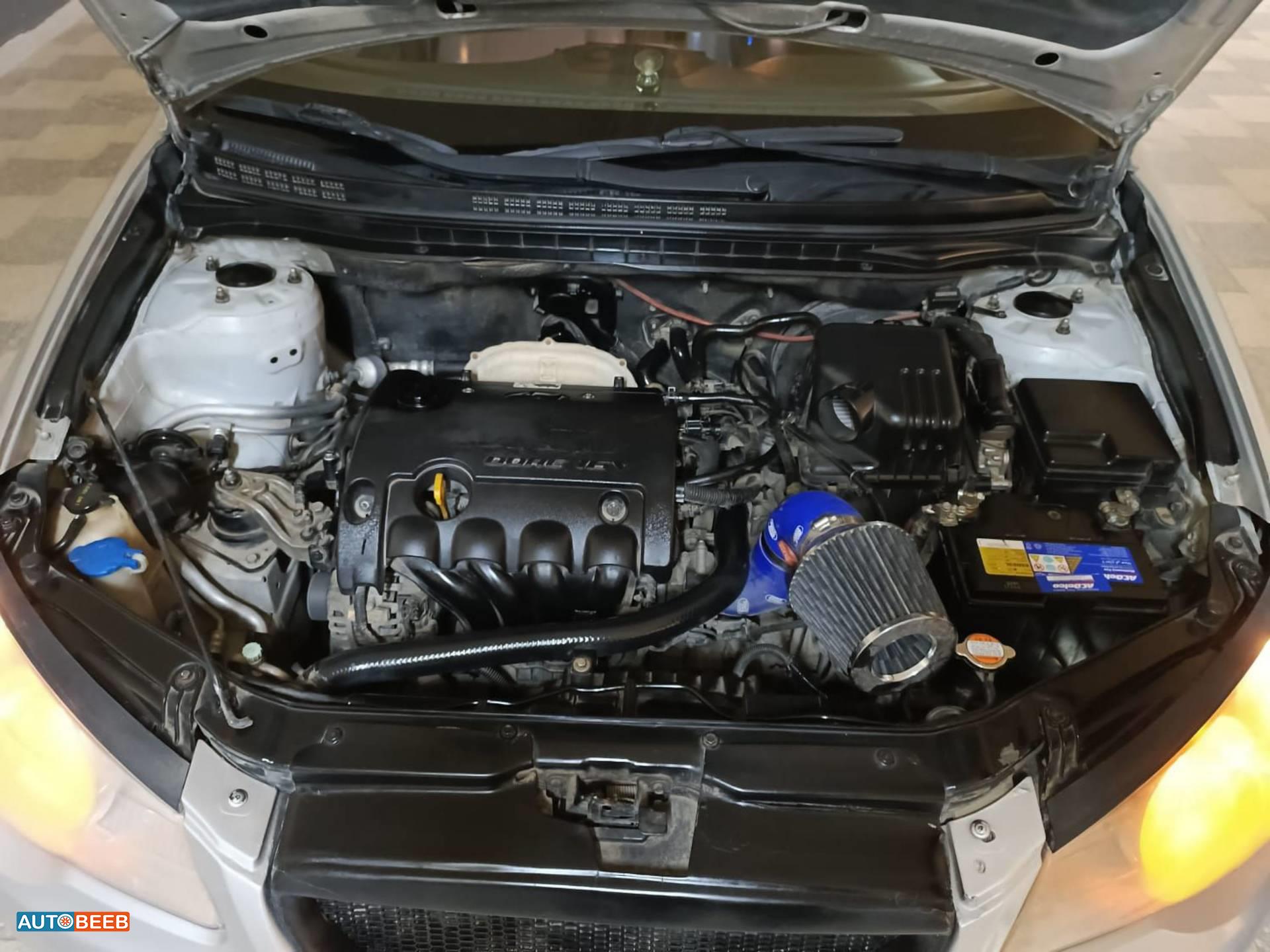 Hyundai Avante 2010