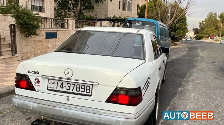 Mercedes Benz E230 1990