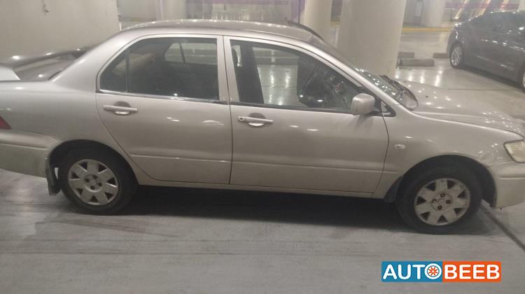 Mitsubishi Lancer 2002