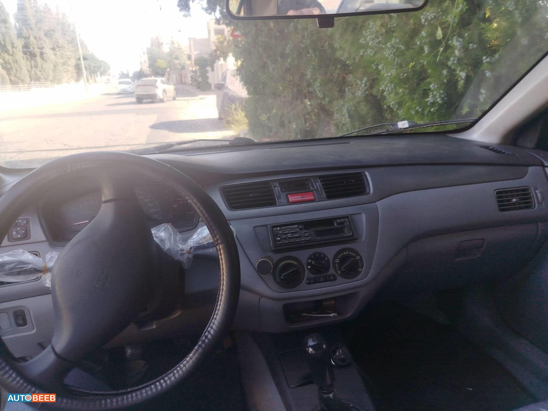 Mitsubishi Lancer 2002