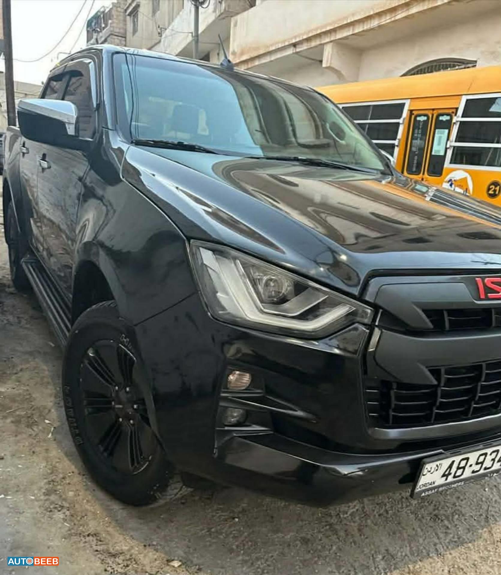 Isuzu Pick Up 2023
