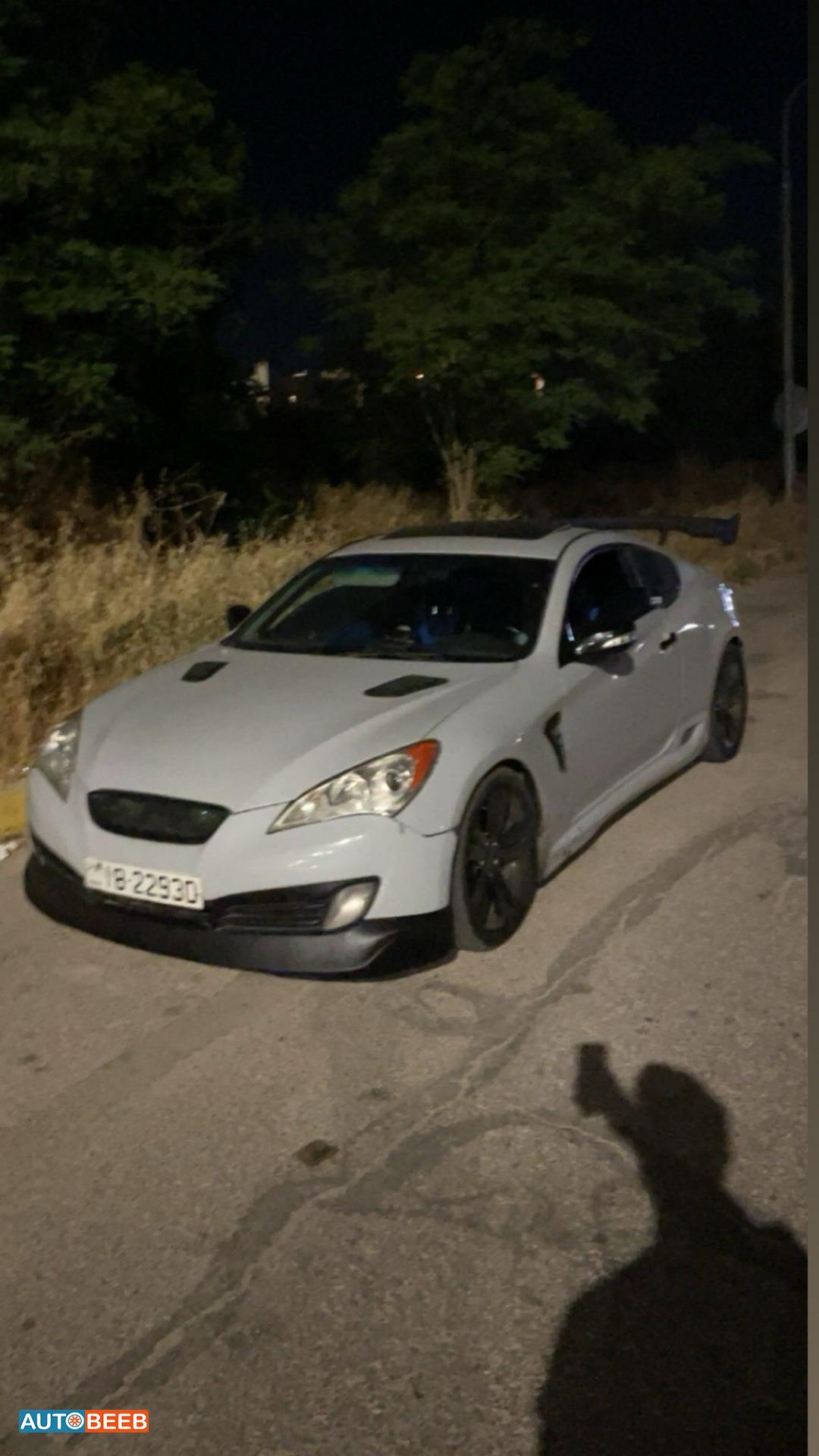 Hyundai Coupe 2011