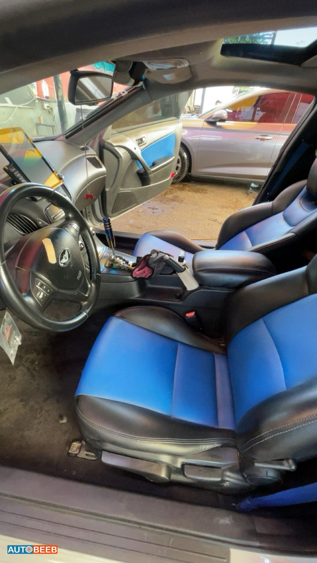 Hyundai Coupe 2011