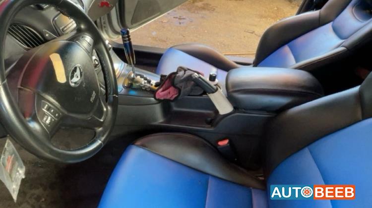 Hyundai Coupe 2011