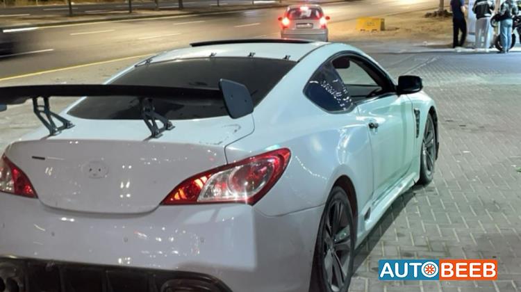 Hyundai Coupe 2011