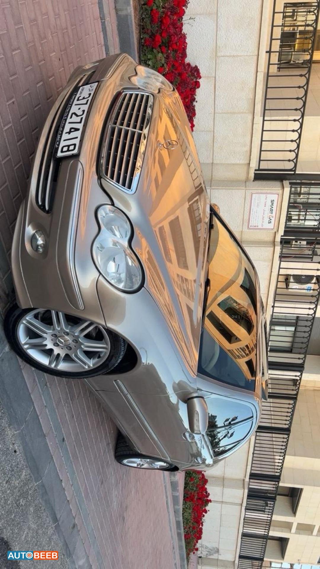 مرسيدس بنز C200 2003