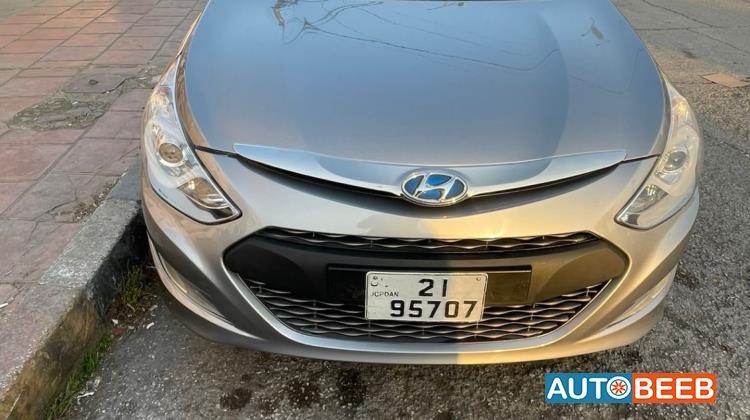Hyundai Sonata 2011
