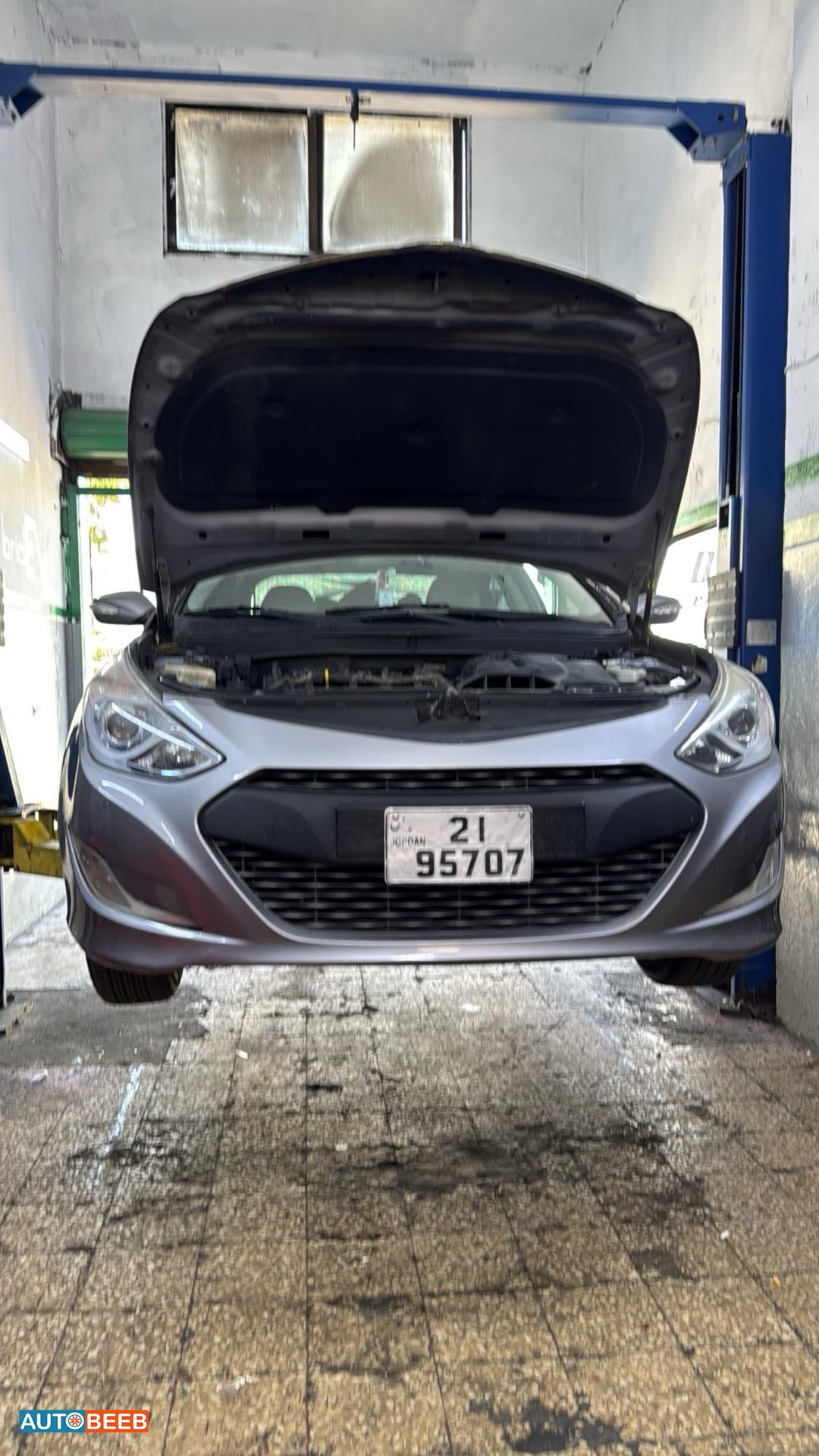 Hyundai Sonata 2011