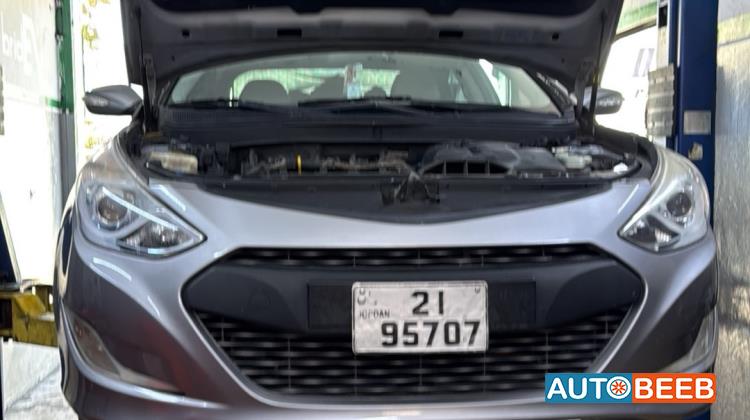 Hyundai Sonata 2011