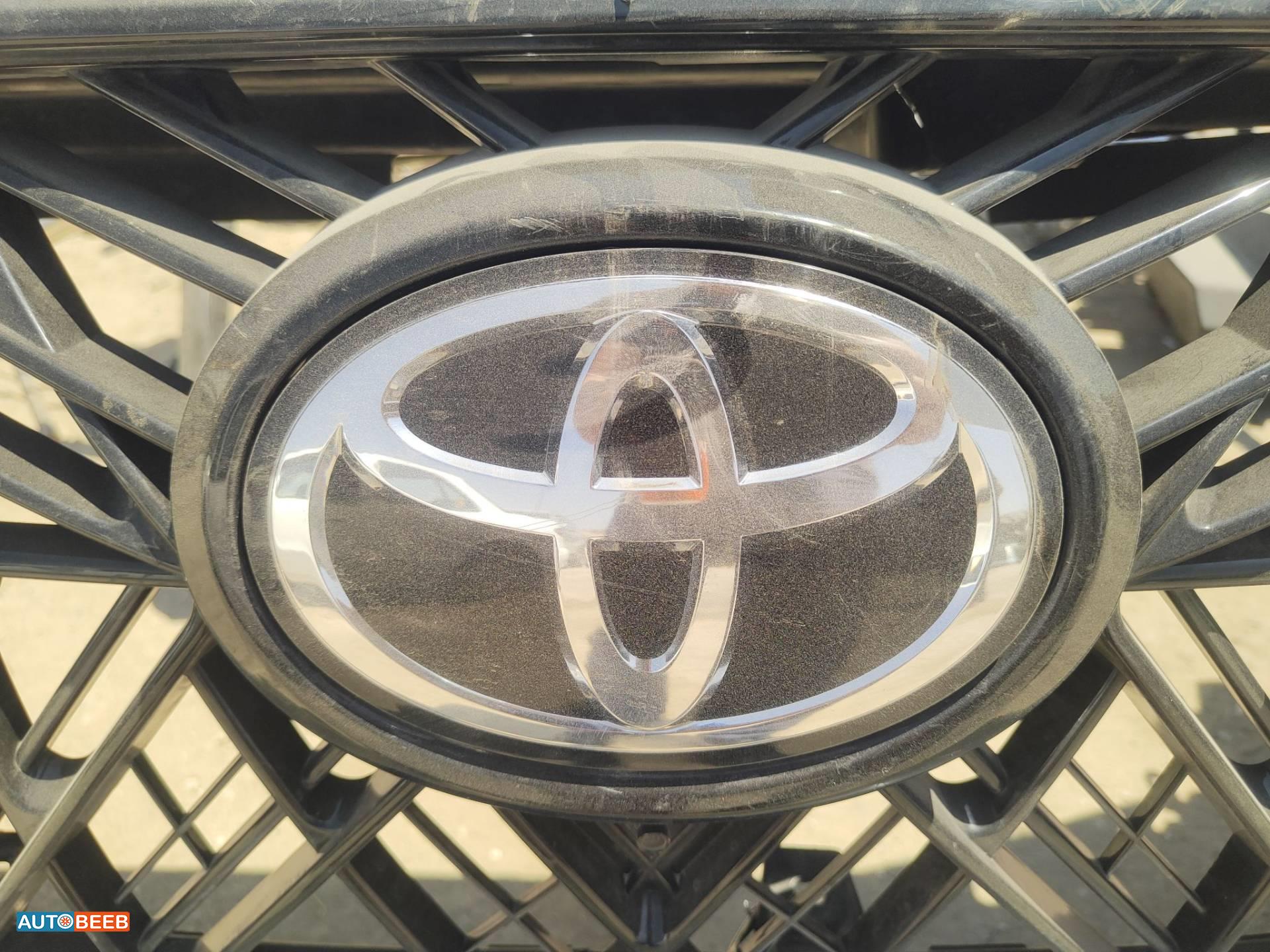 Body  Emblems Toyota Land Cruiser