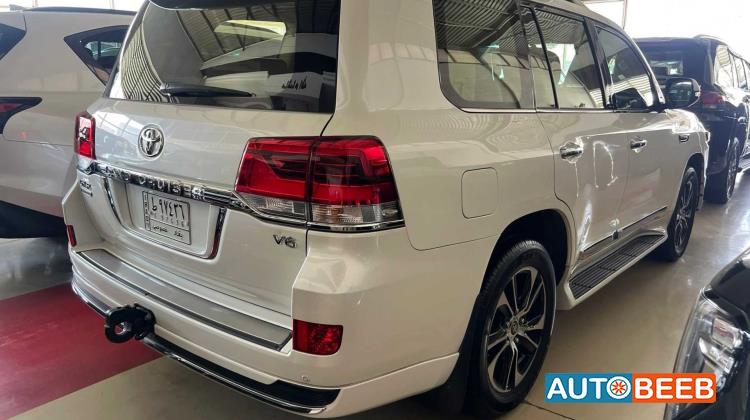 Toyota Land Cruiser 2021