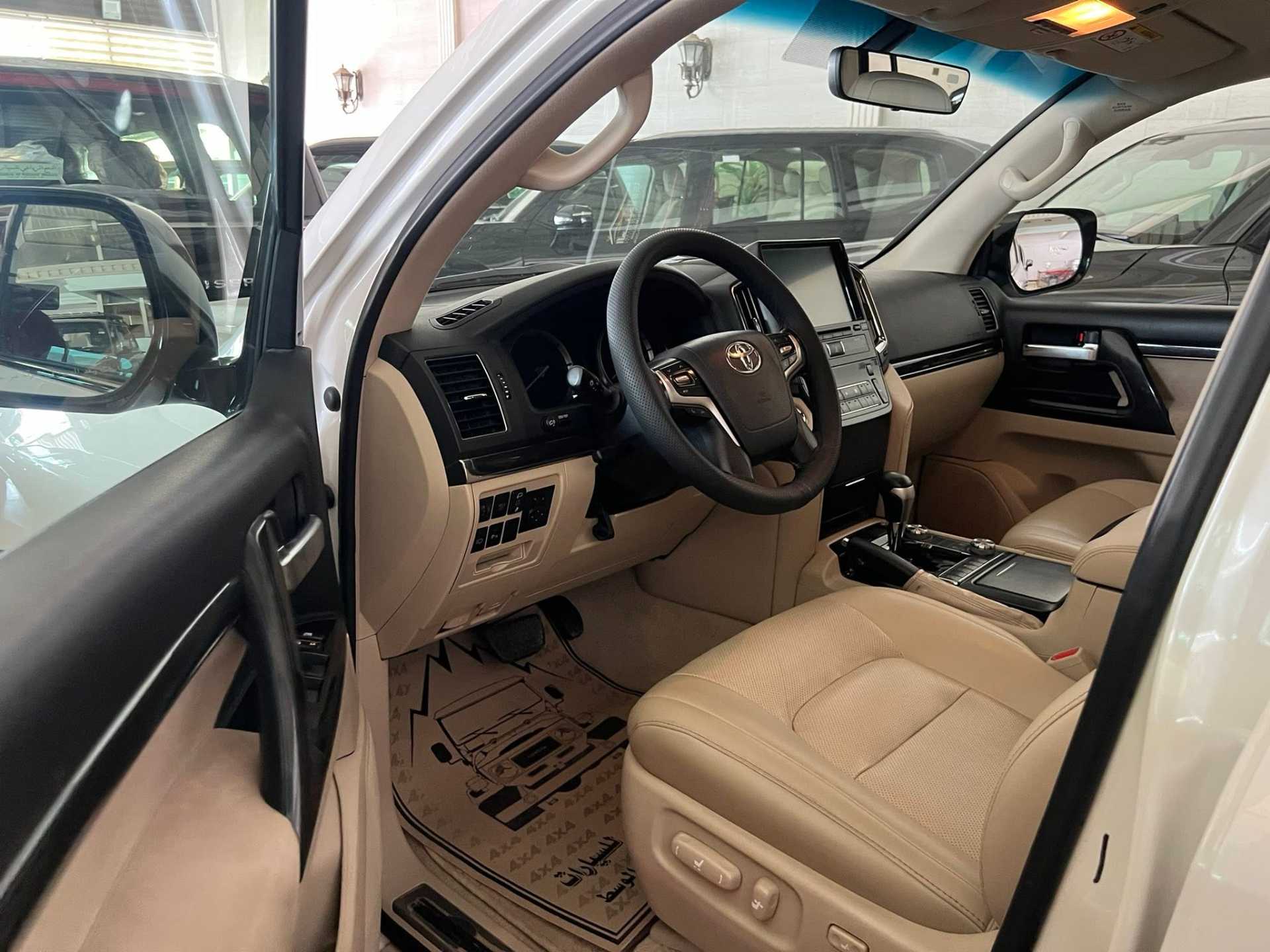 Toyota Land Cruiser 2021