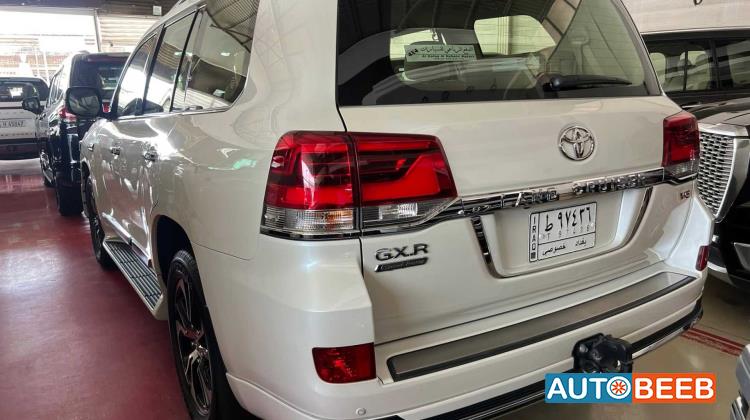 Toyota Land Cruiser 2021