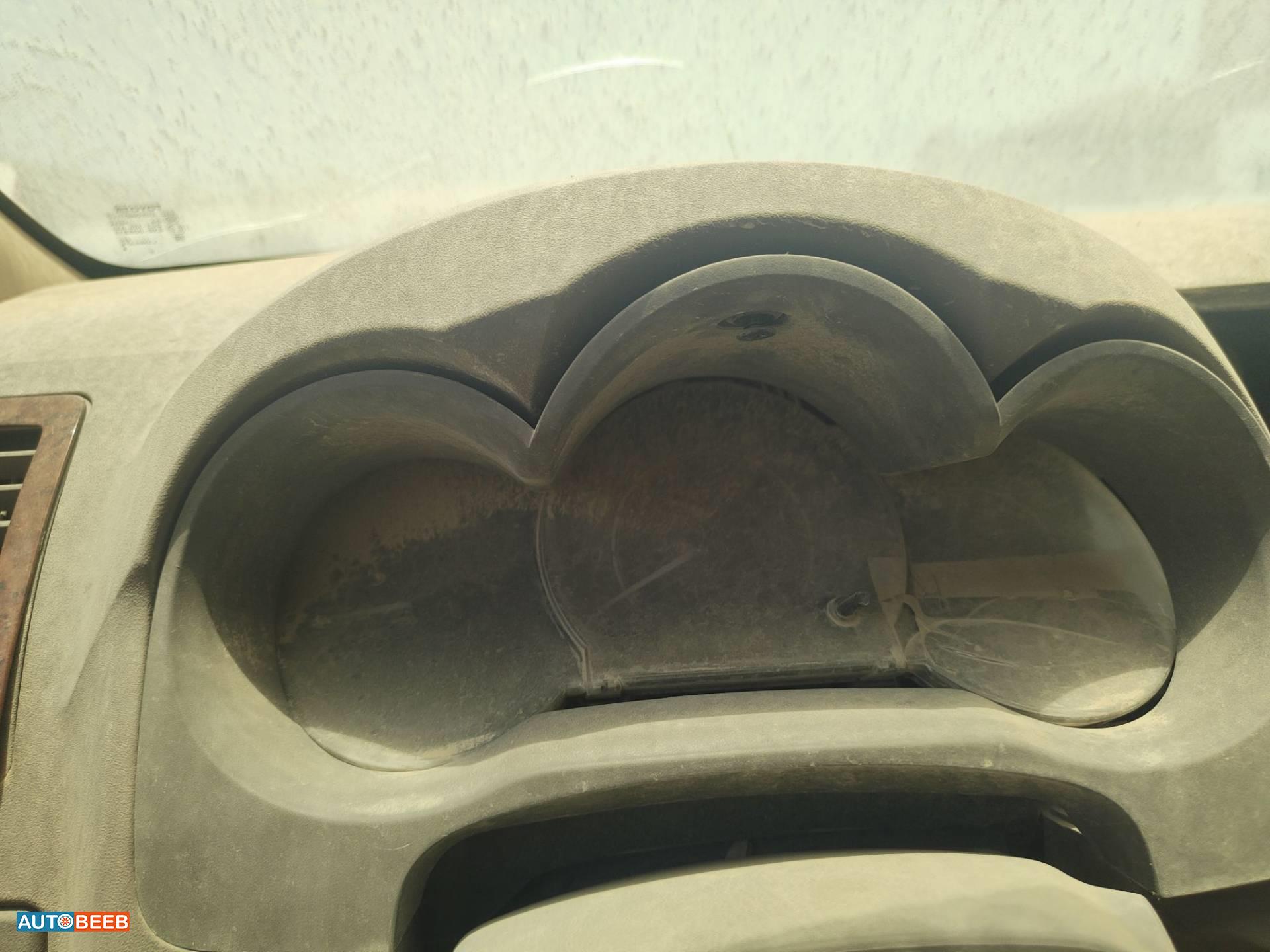 Cabin  Dashboard Toyota Fortuner