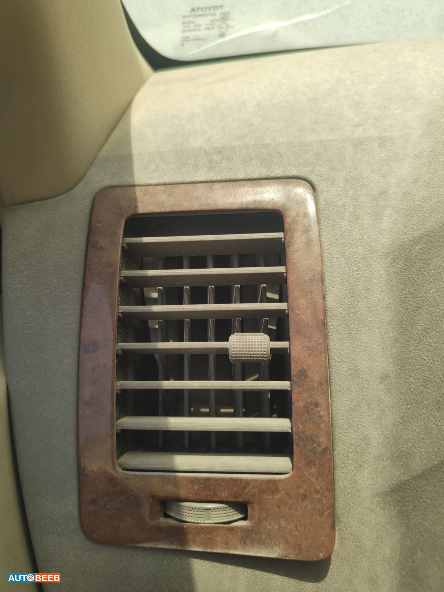 Cabin  Control buttons Toyota Fortuner
