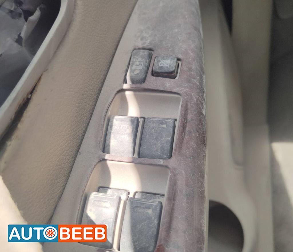 Cabin  Control buttons Toyota Fortuner