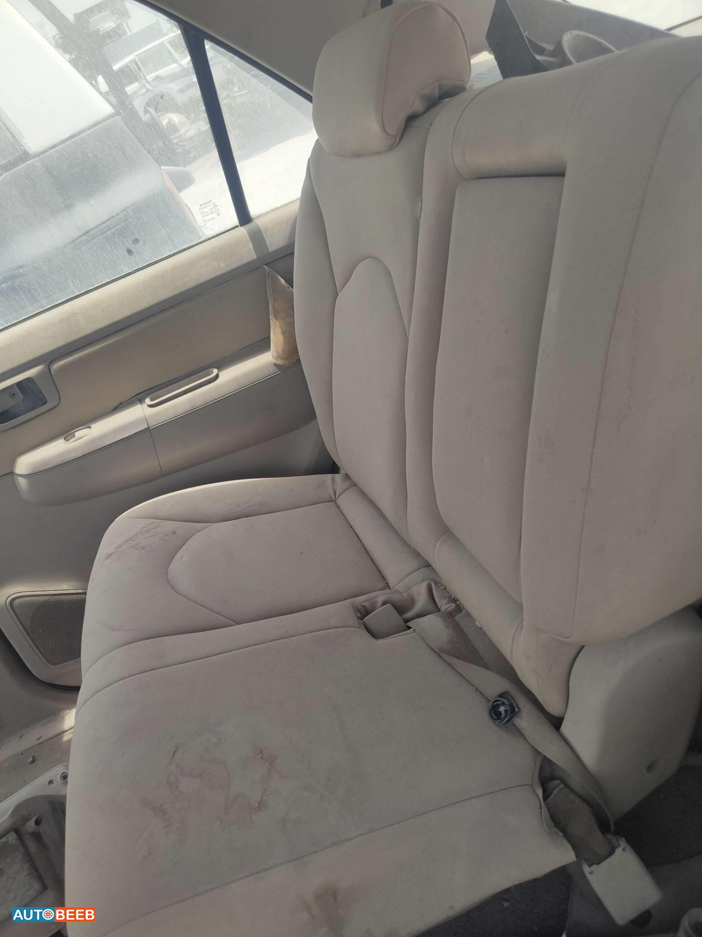 Cabin  Seat Toyota Fortuner