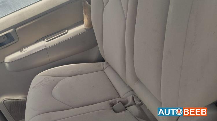 Cabin  Seat Toyota Fortuner