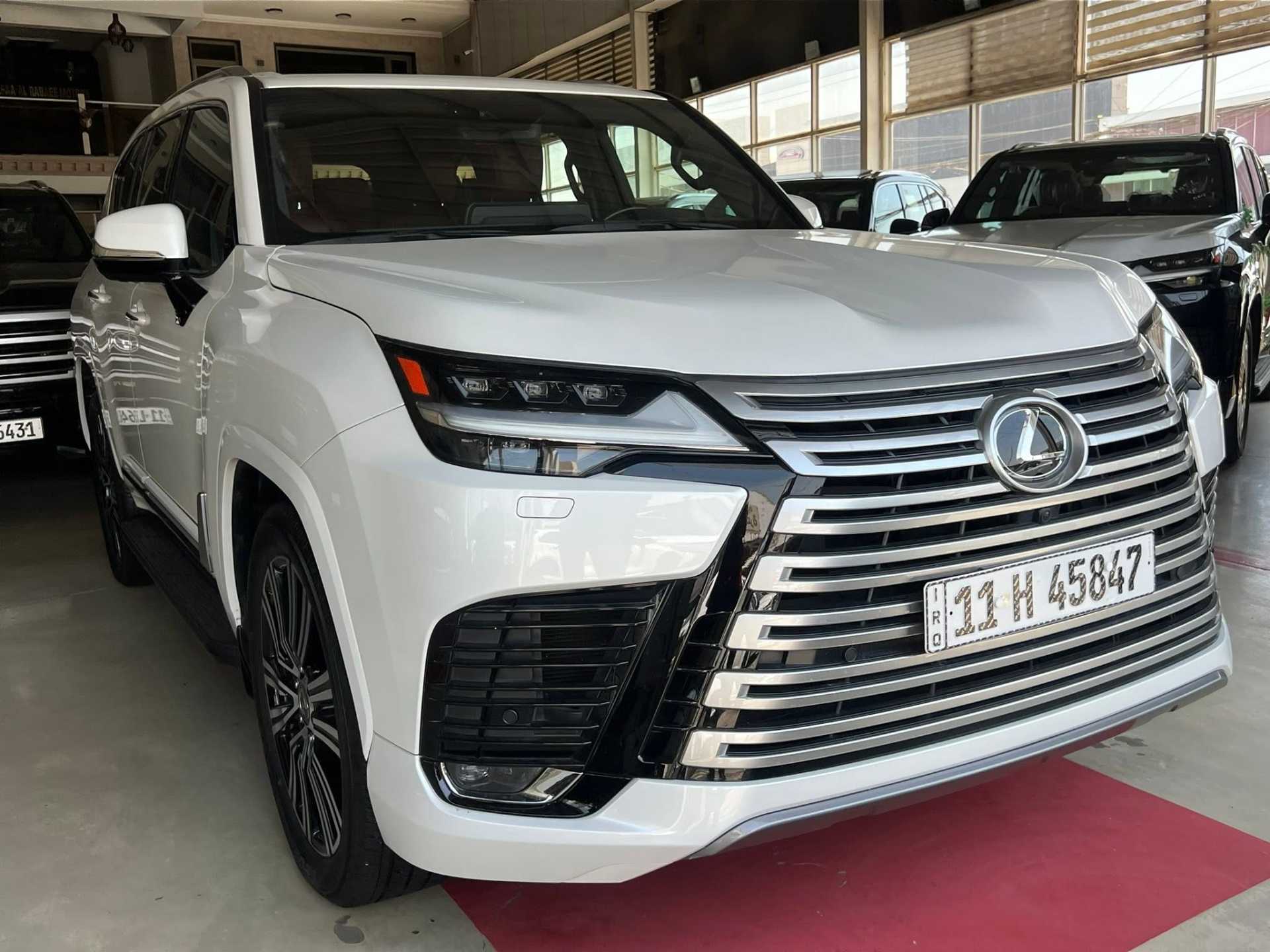لكزس LX600 2023