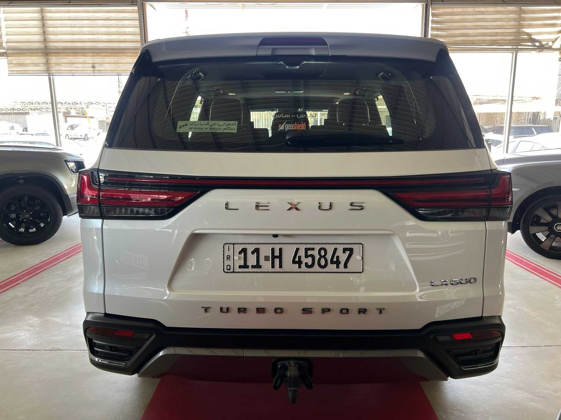 لكزس LX600 2023