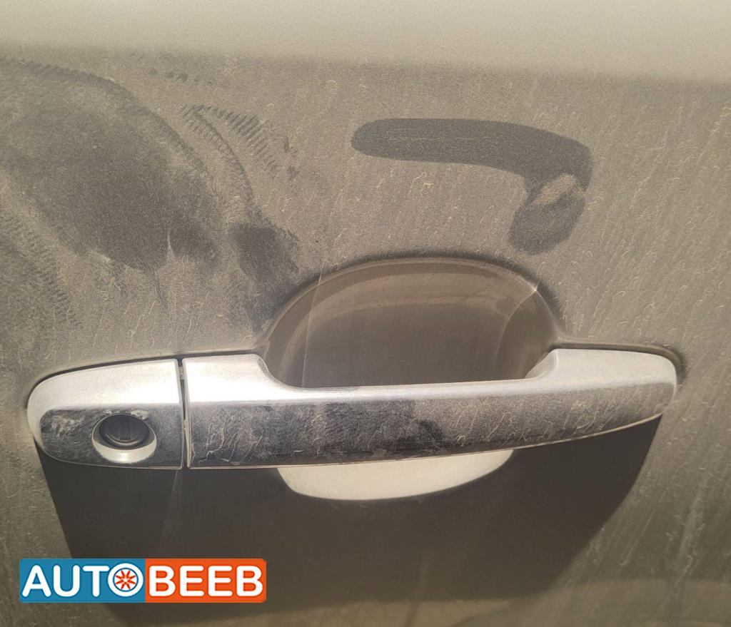 Body  Door Handle  Toyota Fortuner