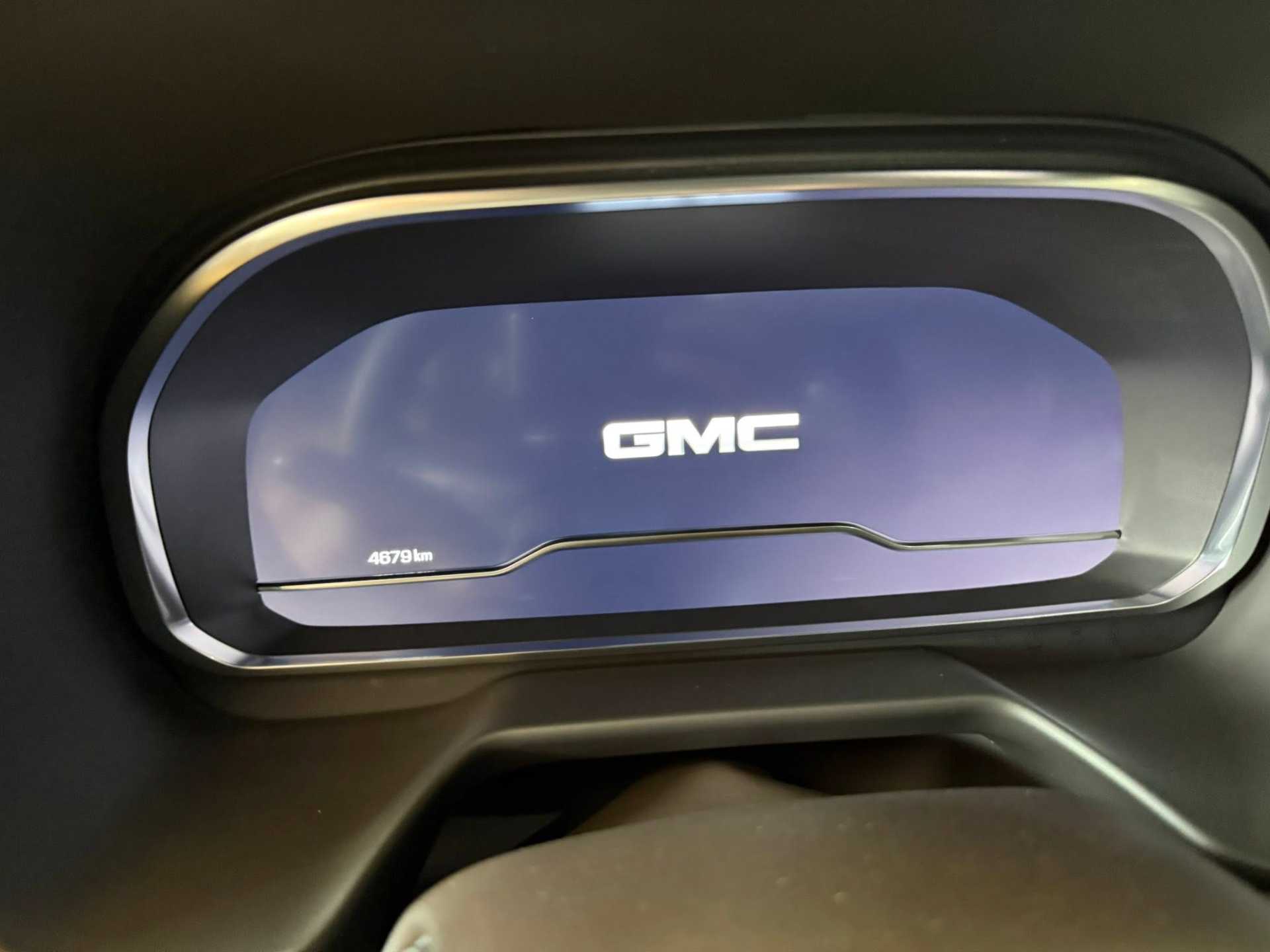 GMC Yukon 2024