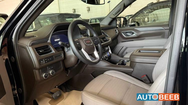 GMC Yukon 2024