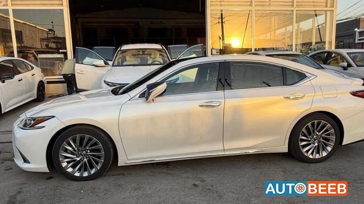Lexus ES350 2024