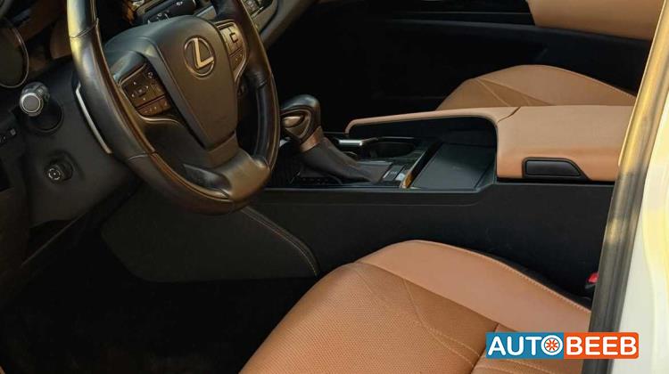 Lexus ES350 2024