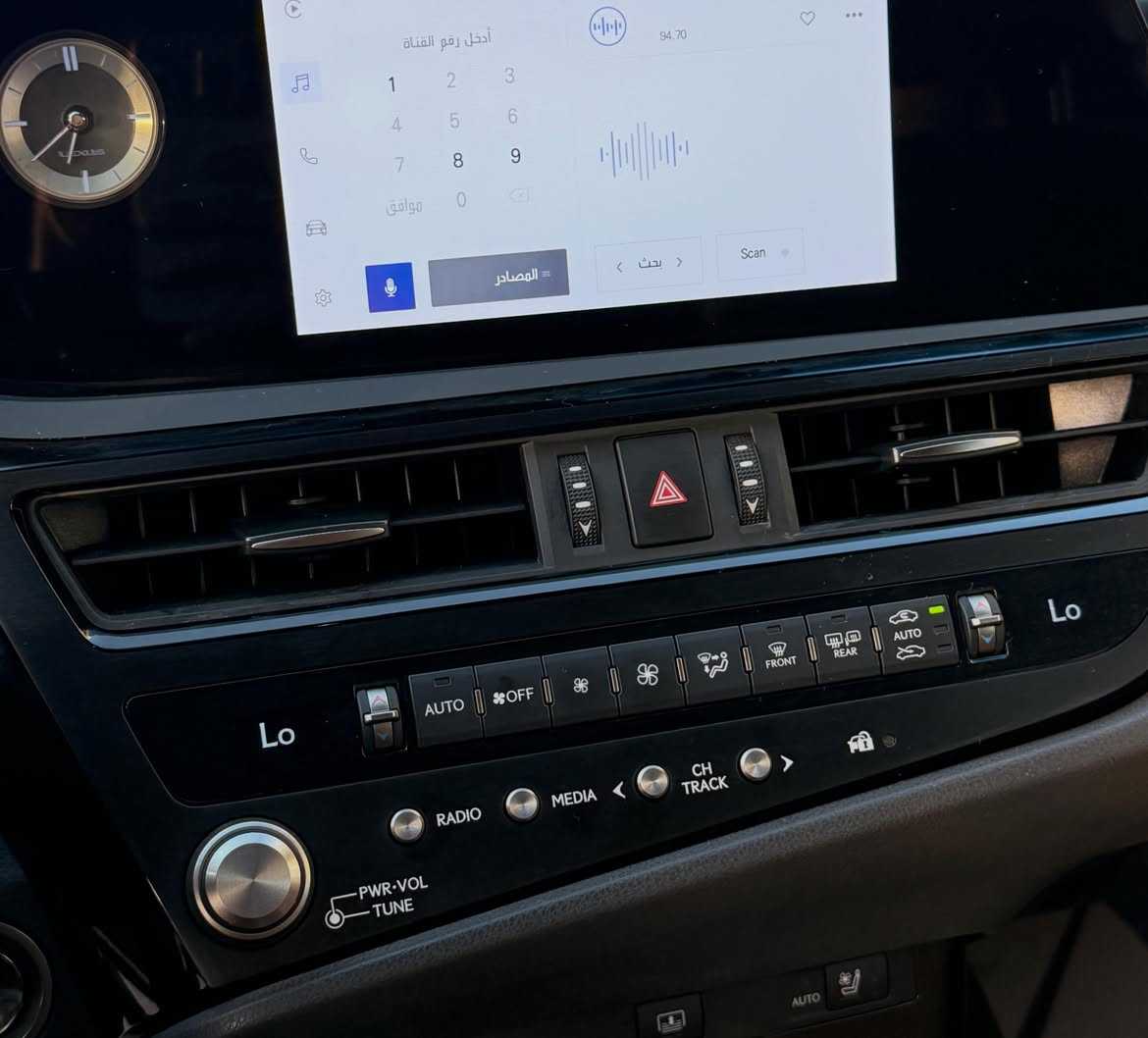 Lexus ES350 2024